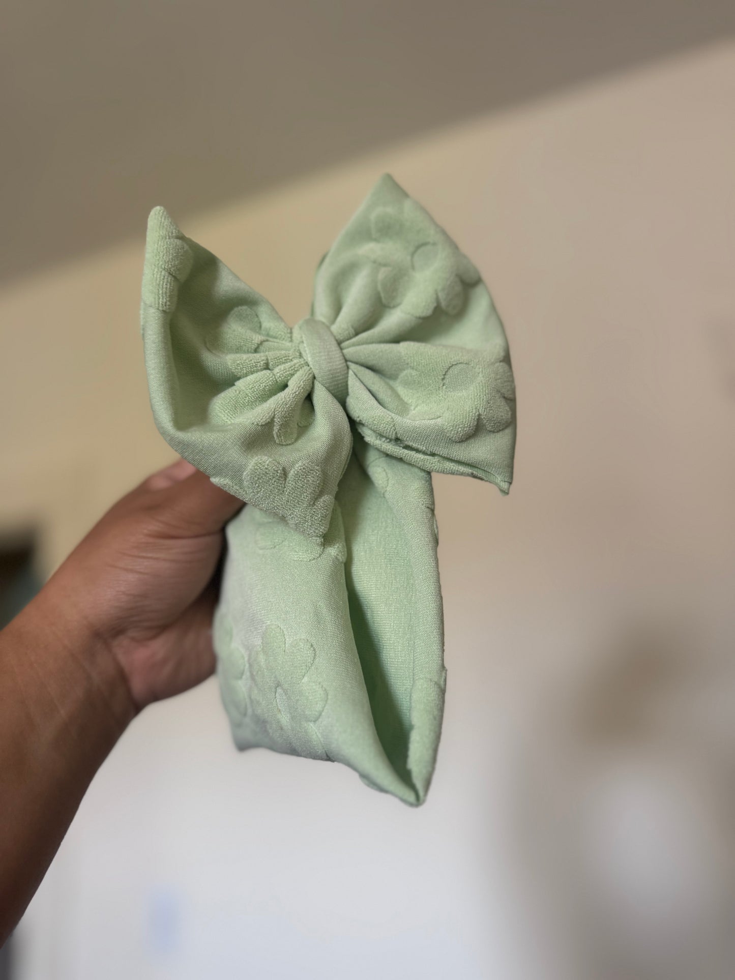 Towel Daisy green bow
