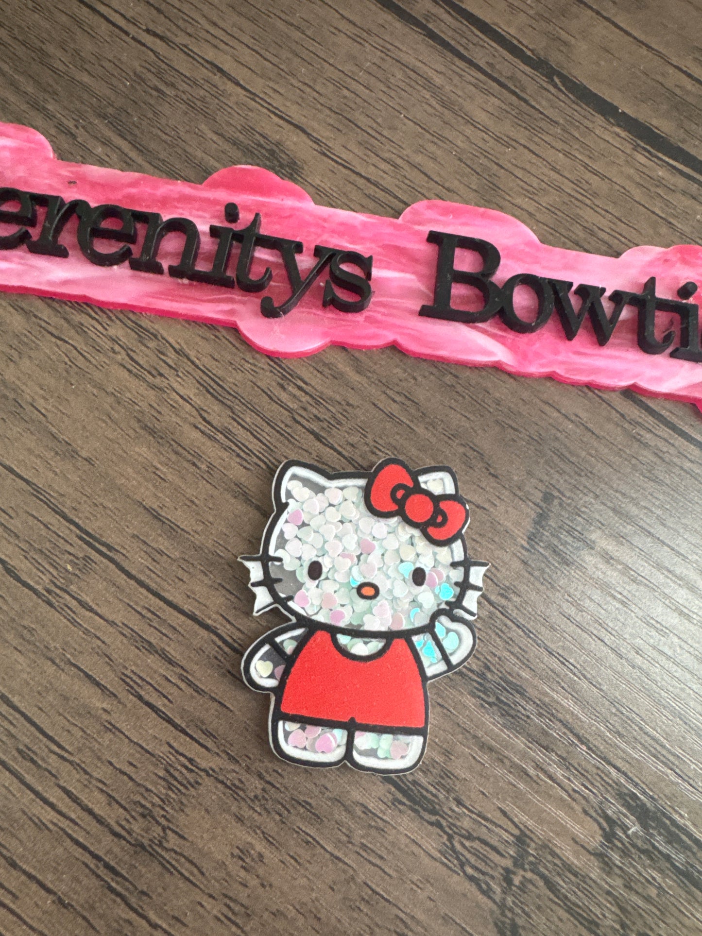 Kitty glitter shaker center add on