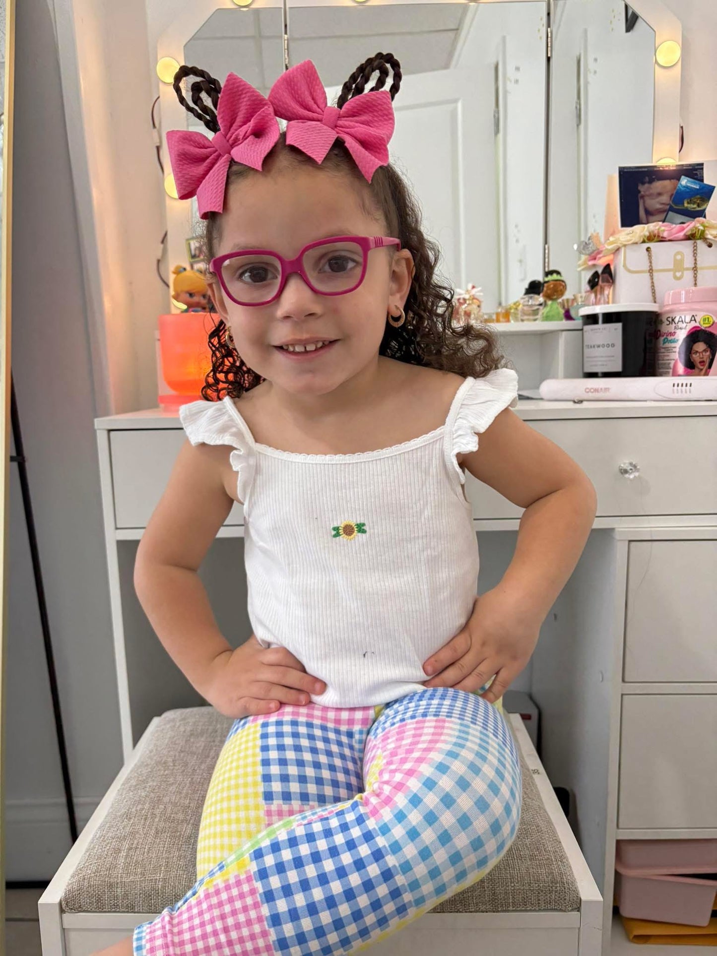Pink bow