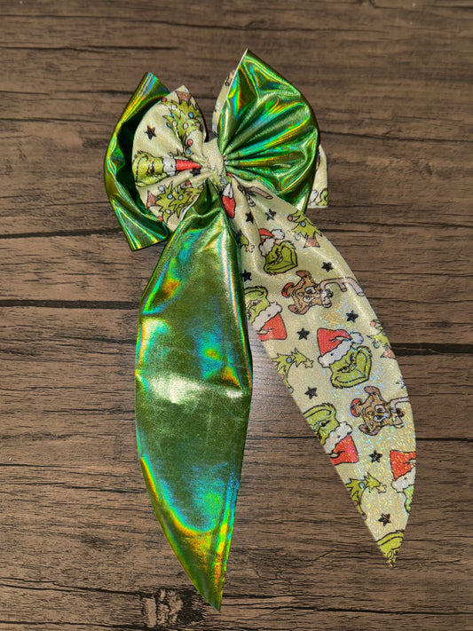 Mixed green coquette