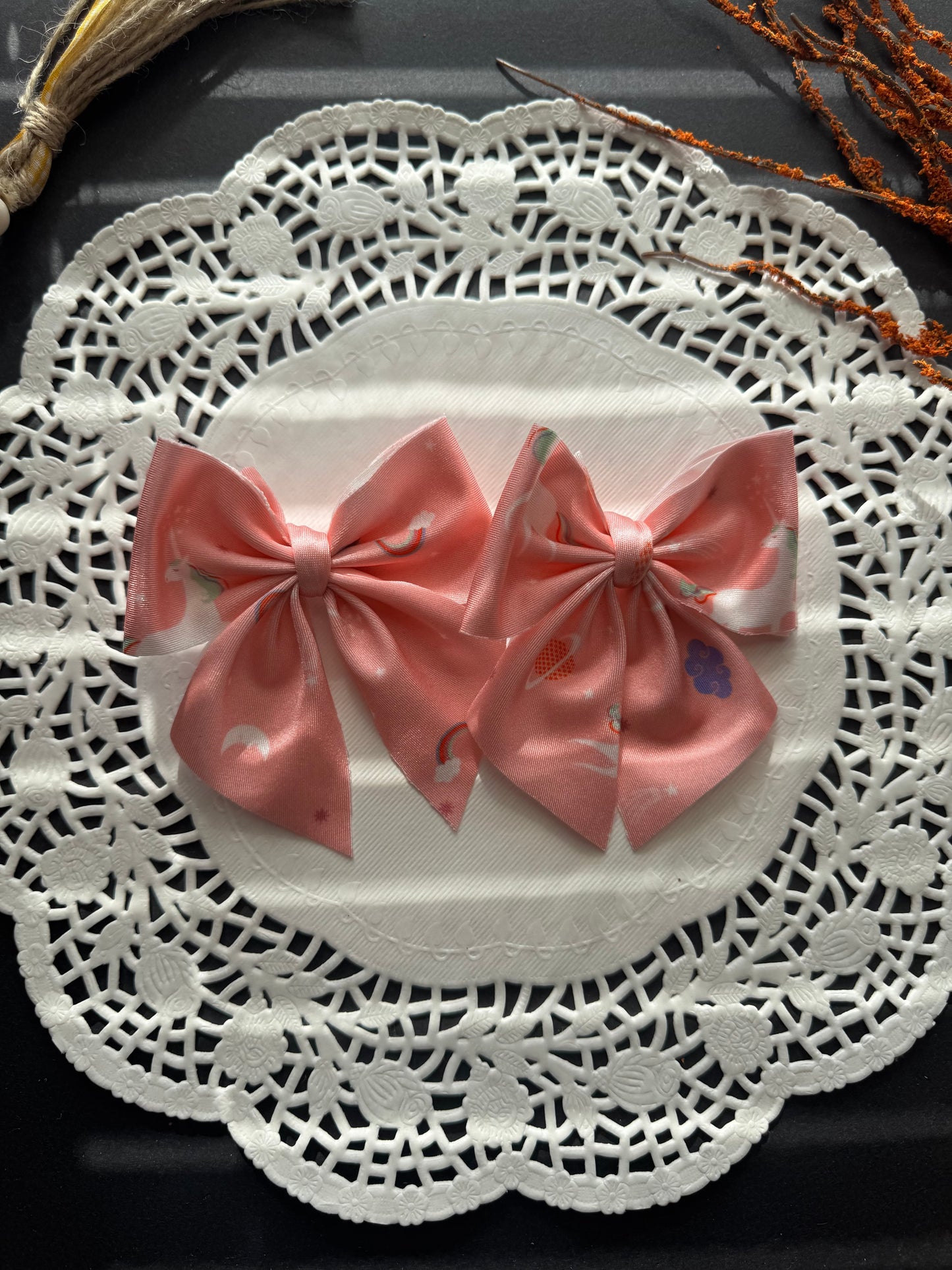 Unicorn swim bow
