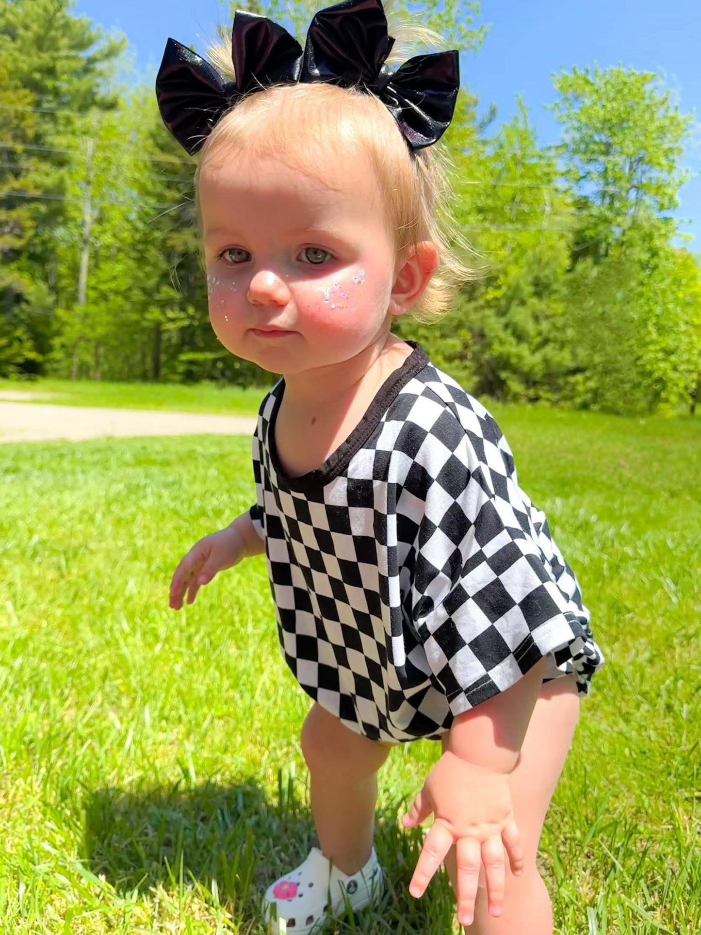 Midnight Black holo bow