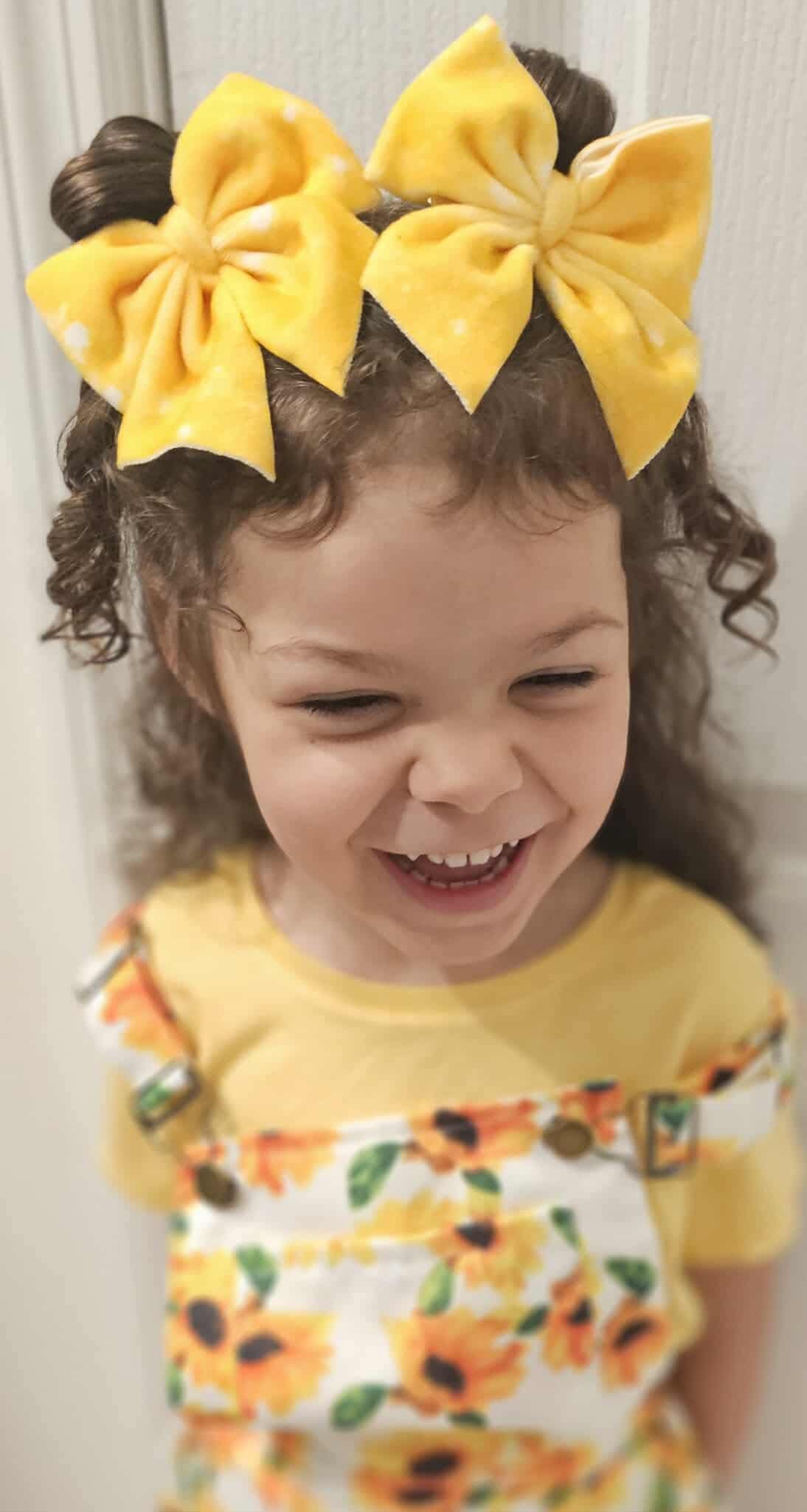 Yellow acid wash velvet bow