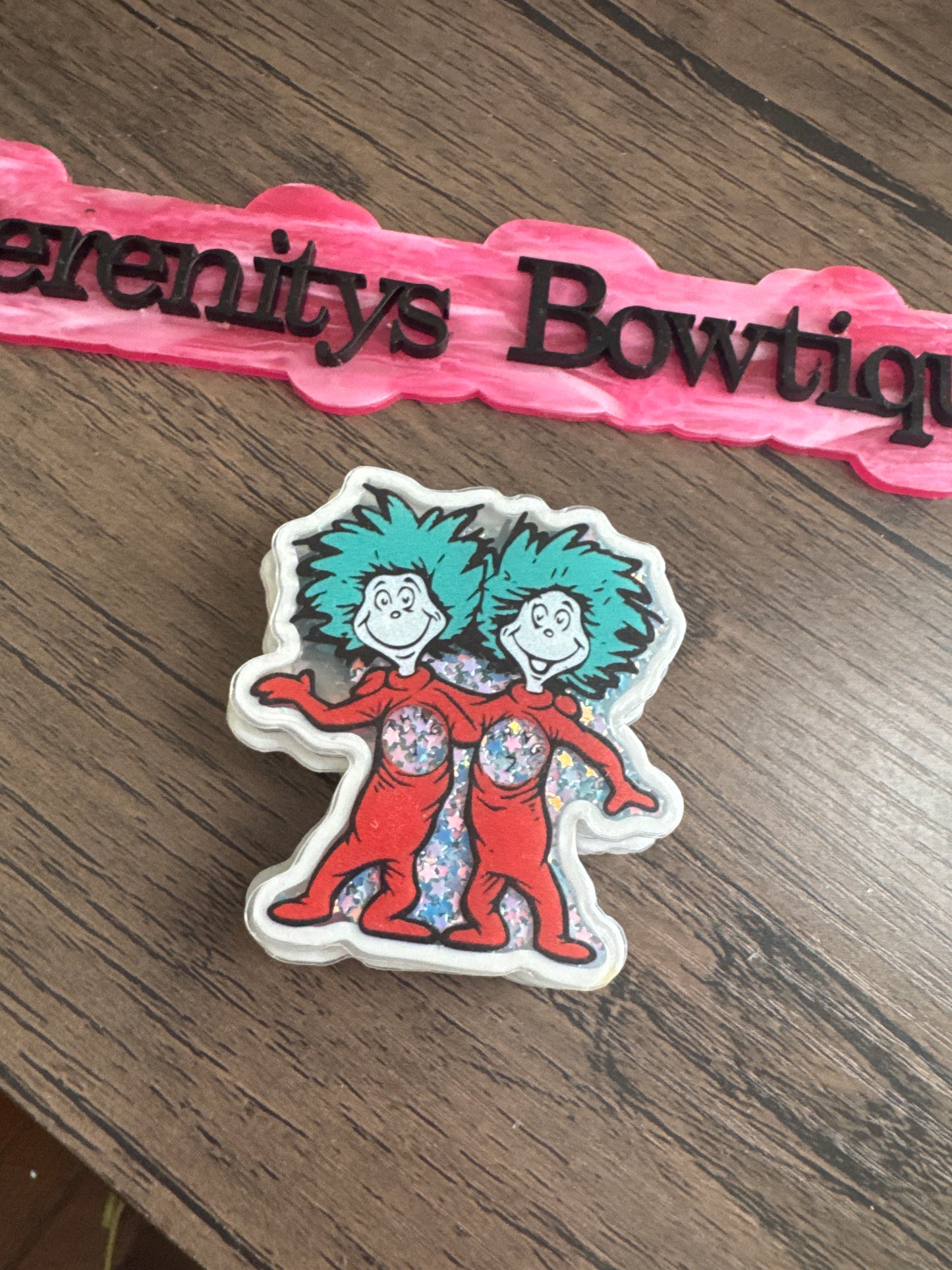 Thing 1 & 2 glitter shaker center add on
