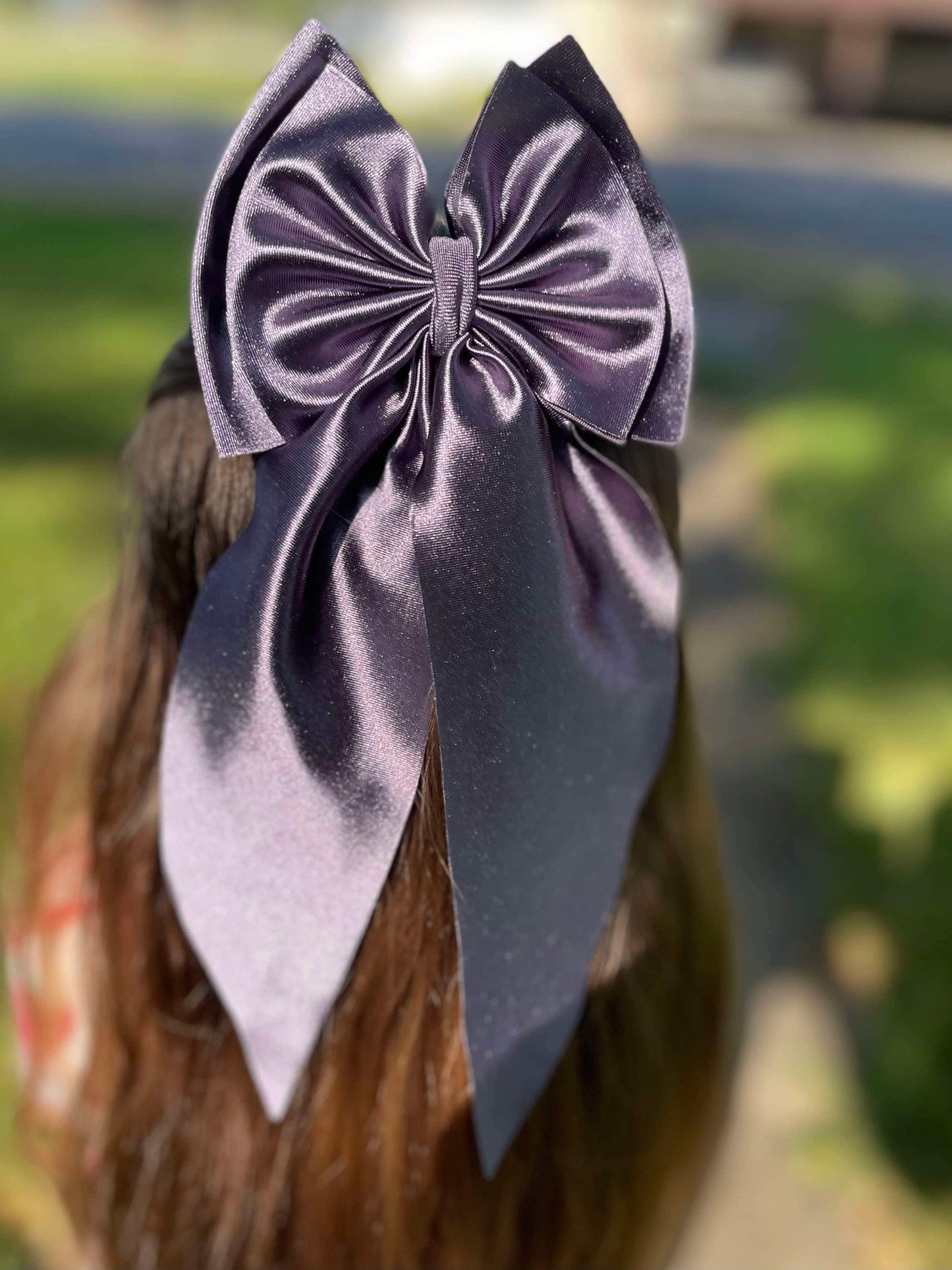 Light purple satin bow