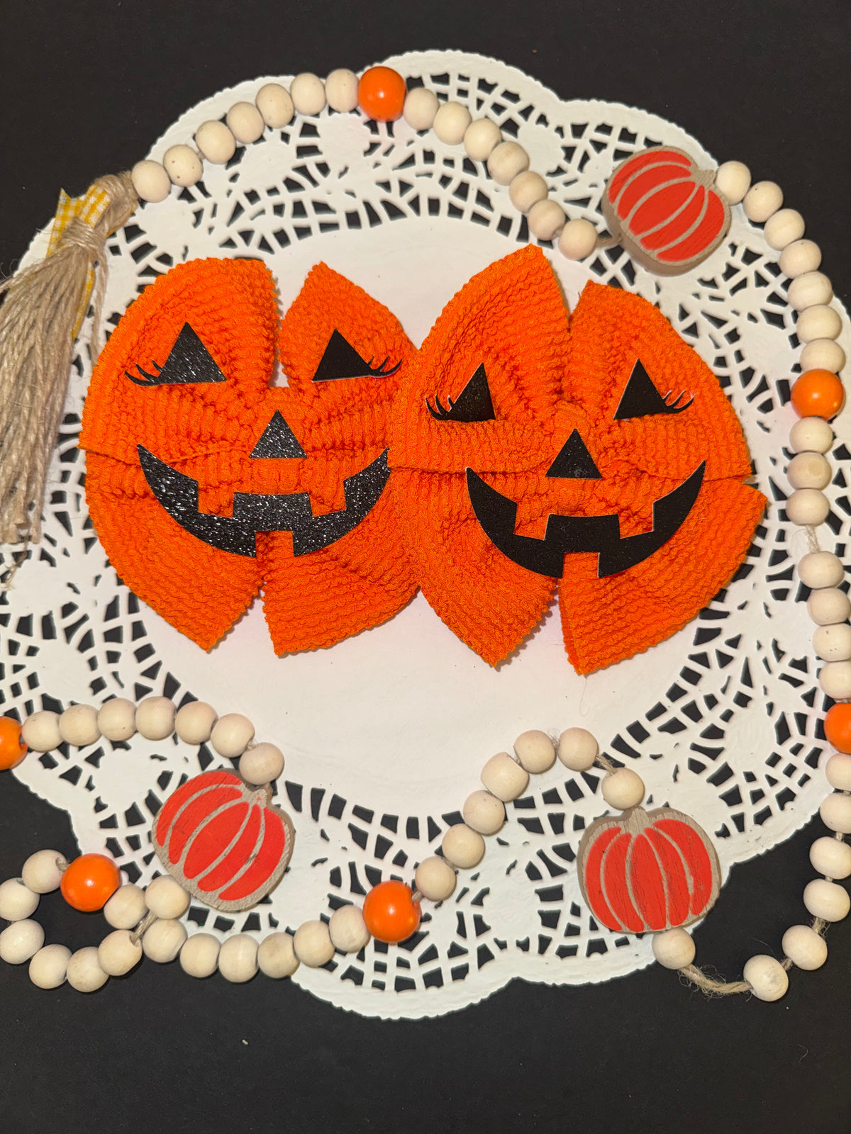 Jack o lantern bow