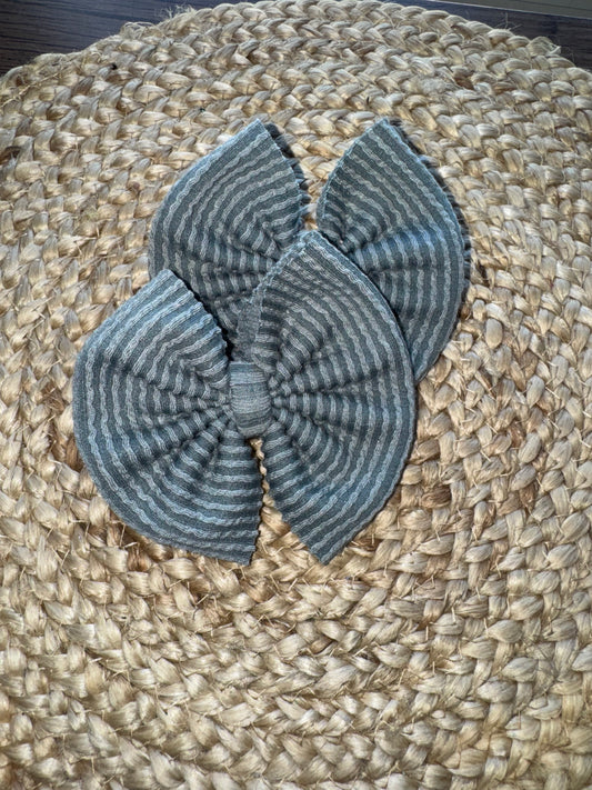 Steele waved bow