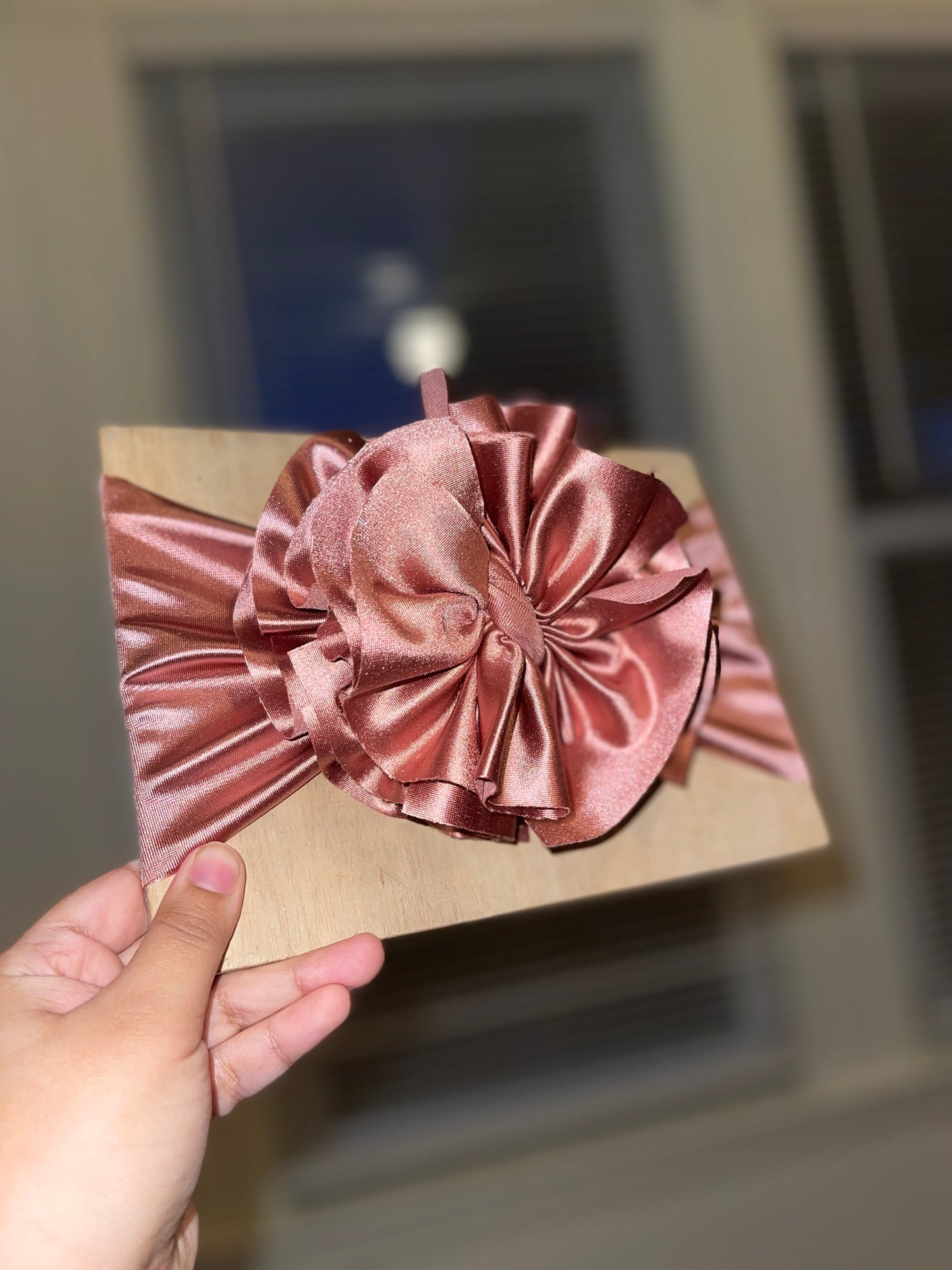 Mauve satin bow