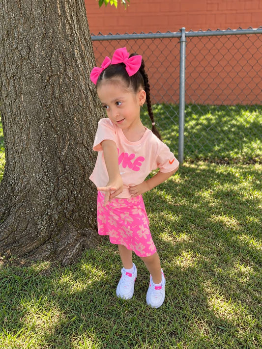 Hot pink bow