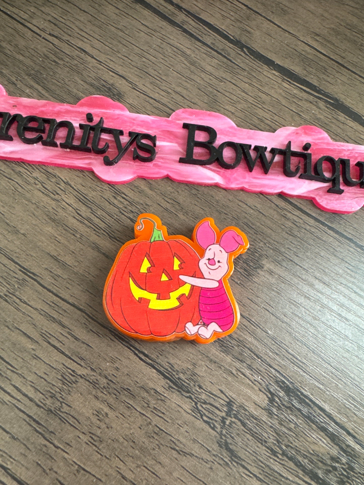 Piglet pumpkin center add on