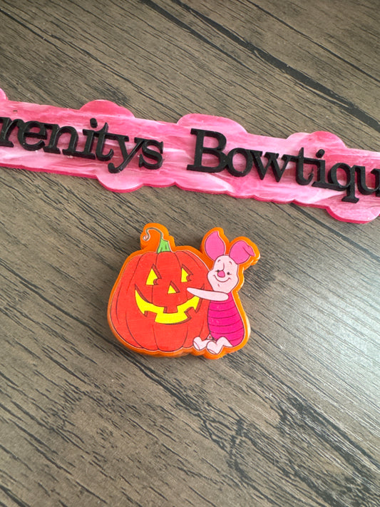 Piglet pumpkin center add on