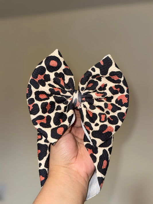 Cheetah bullet bow