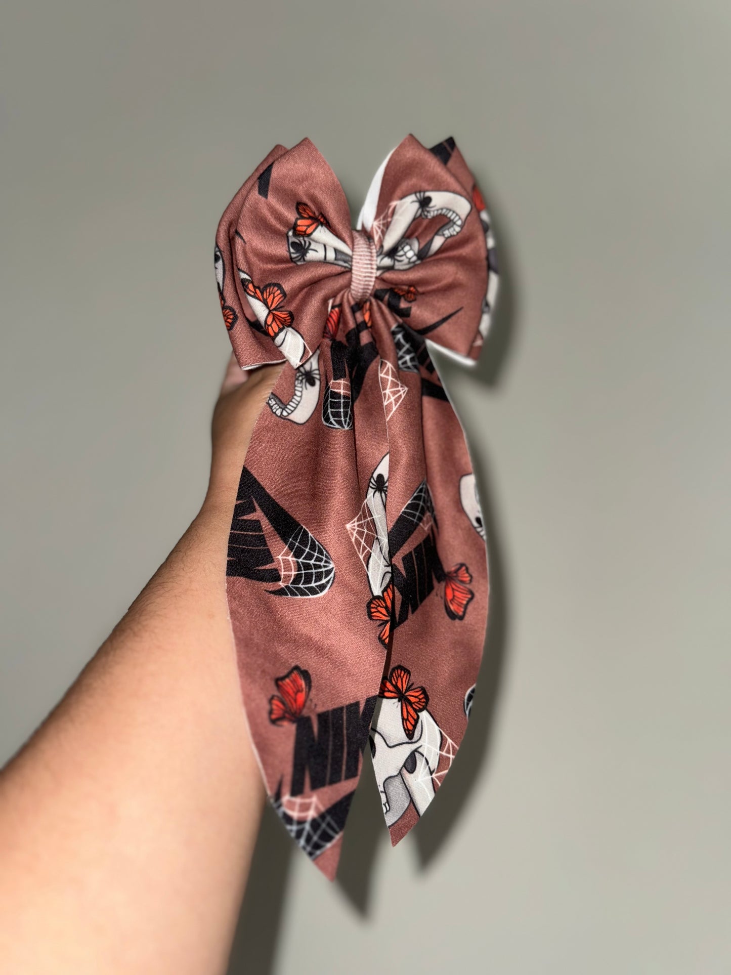 BOUJEE skulls bow