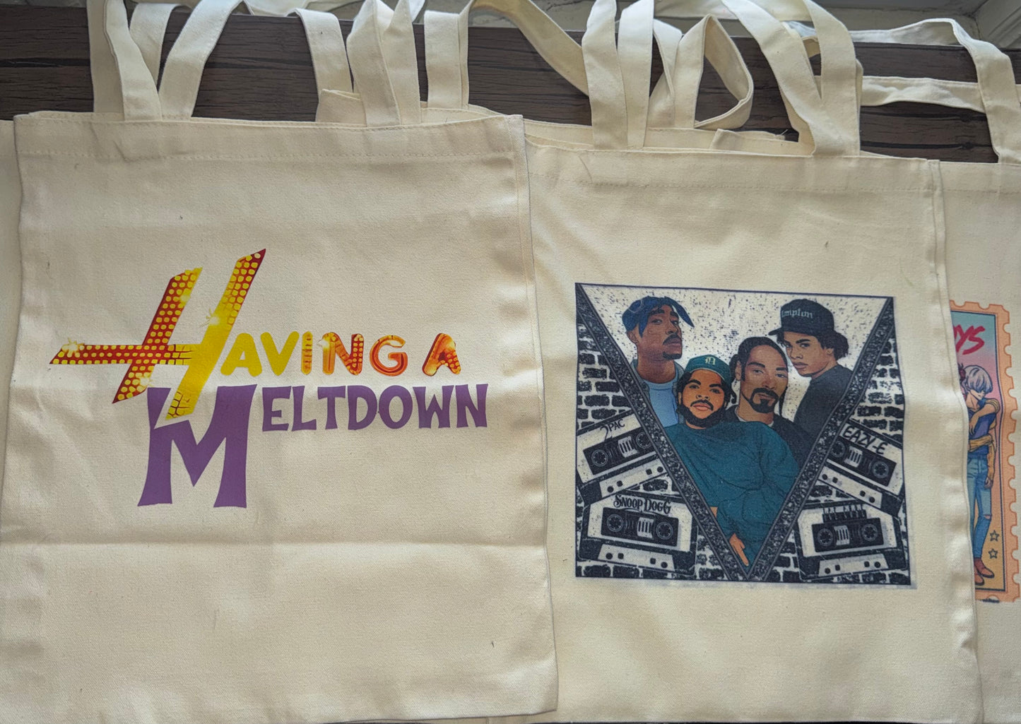 FREEBIE TOTE BAG