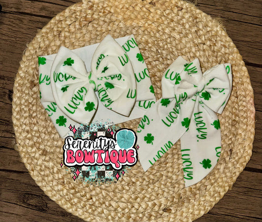 Lucky plush velvet bow