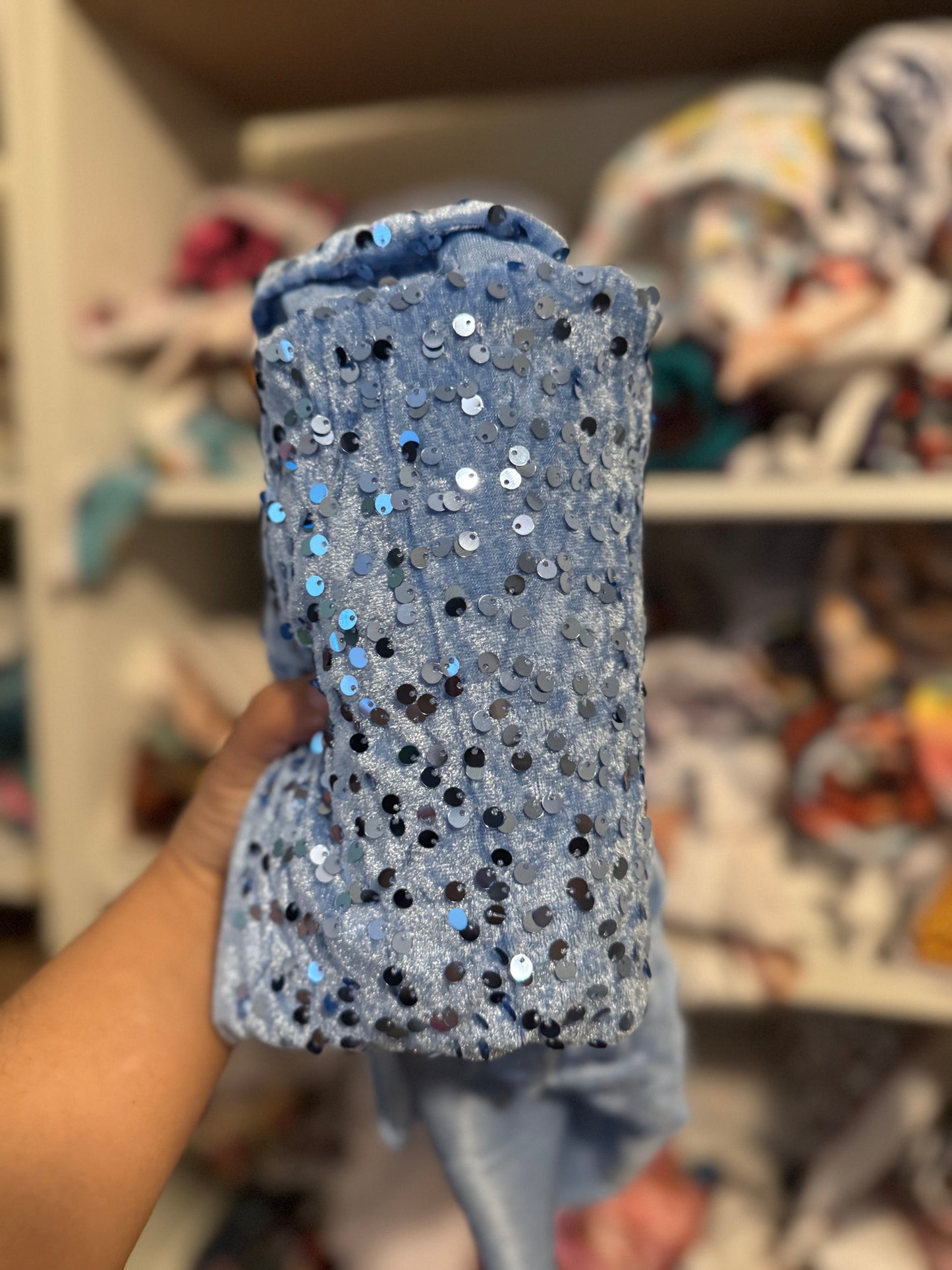 Blue sequins velvet bow