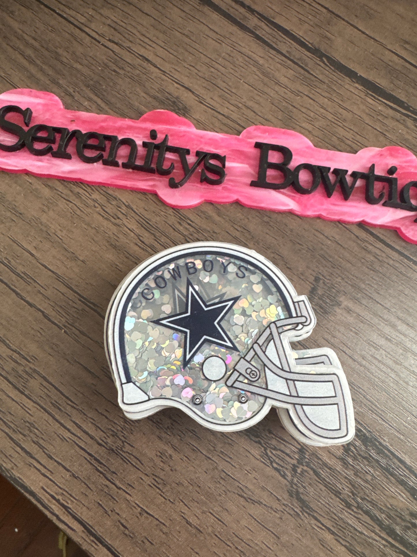 Cowboys glitter shaker center add on
