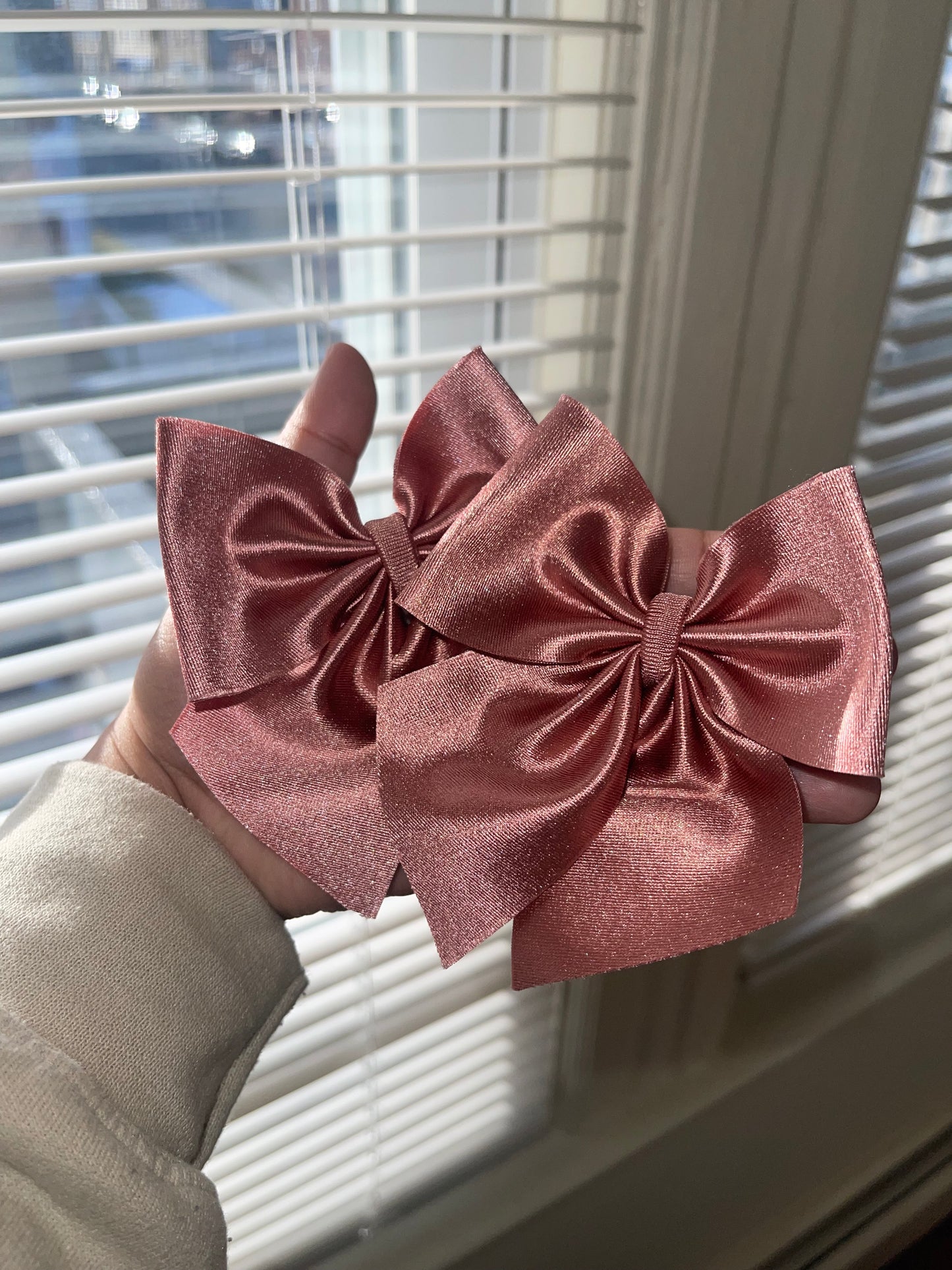 Mauve satin bow